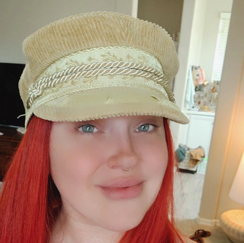 Gold Brixton CABBIE hat - Picture 3 of 8